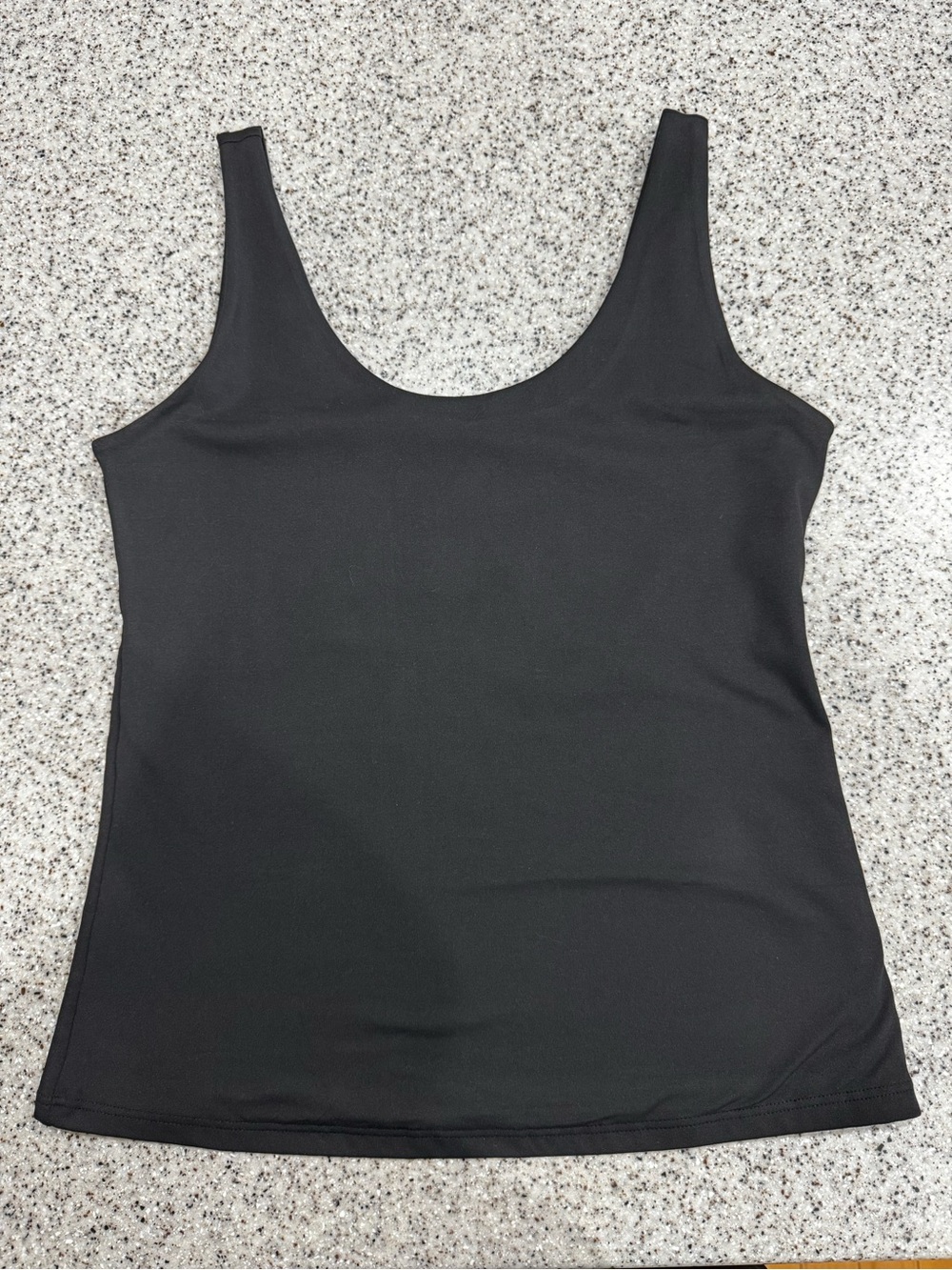 Women’s double lined tank top